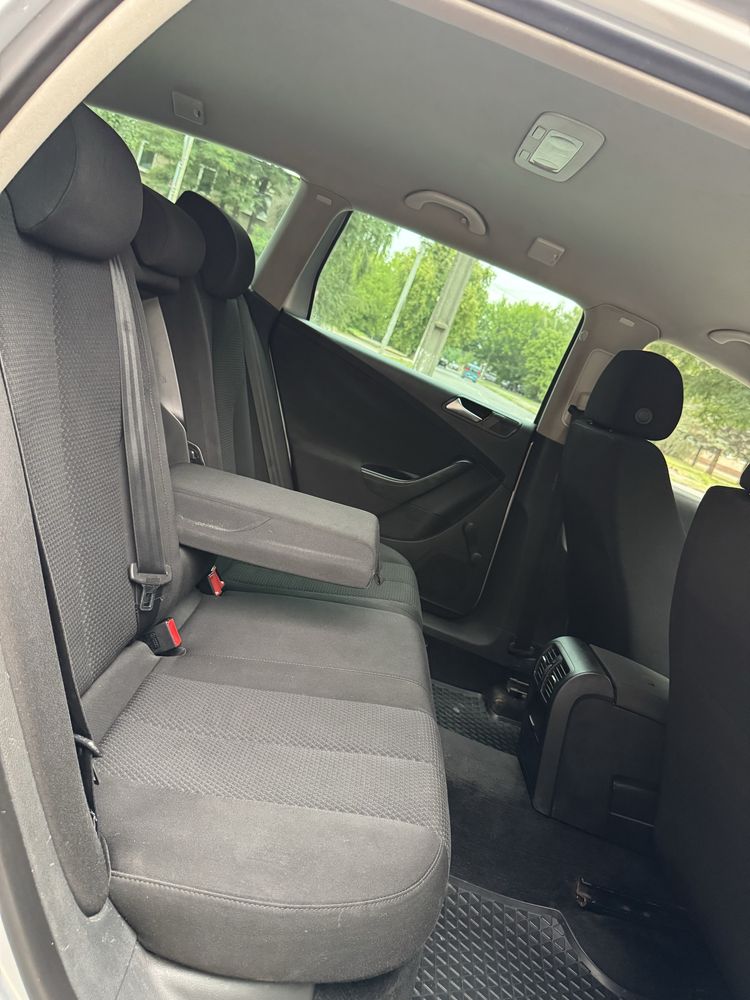 Volkswagen Passat B6 1,9tdi 2009р механіка в гарному стані дизель