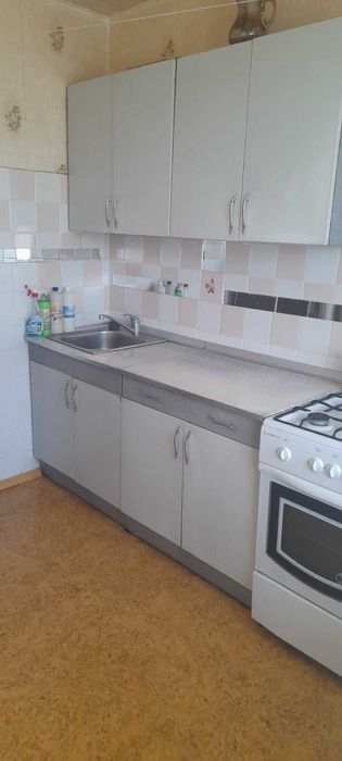 Ан продам 2кімн 3 поверх Павлоград