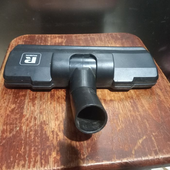 Насадка на пылесос  Rubinstein