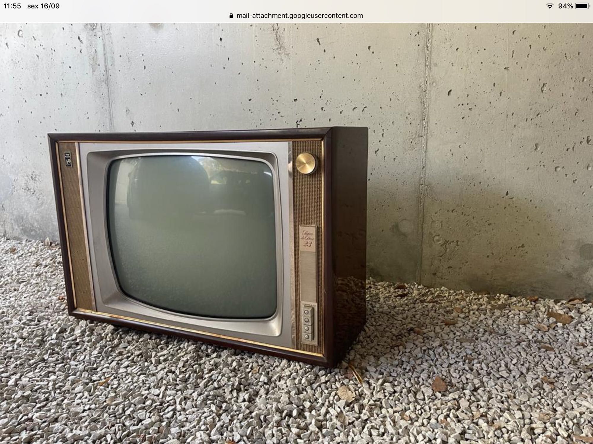 Tv Vintage a preto e branco
