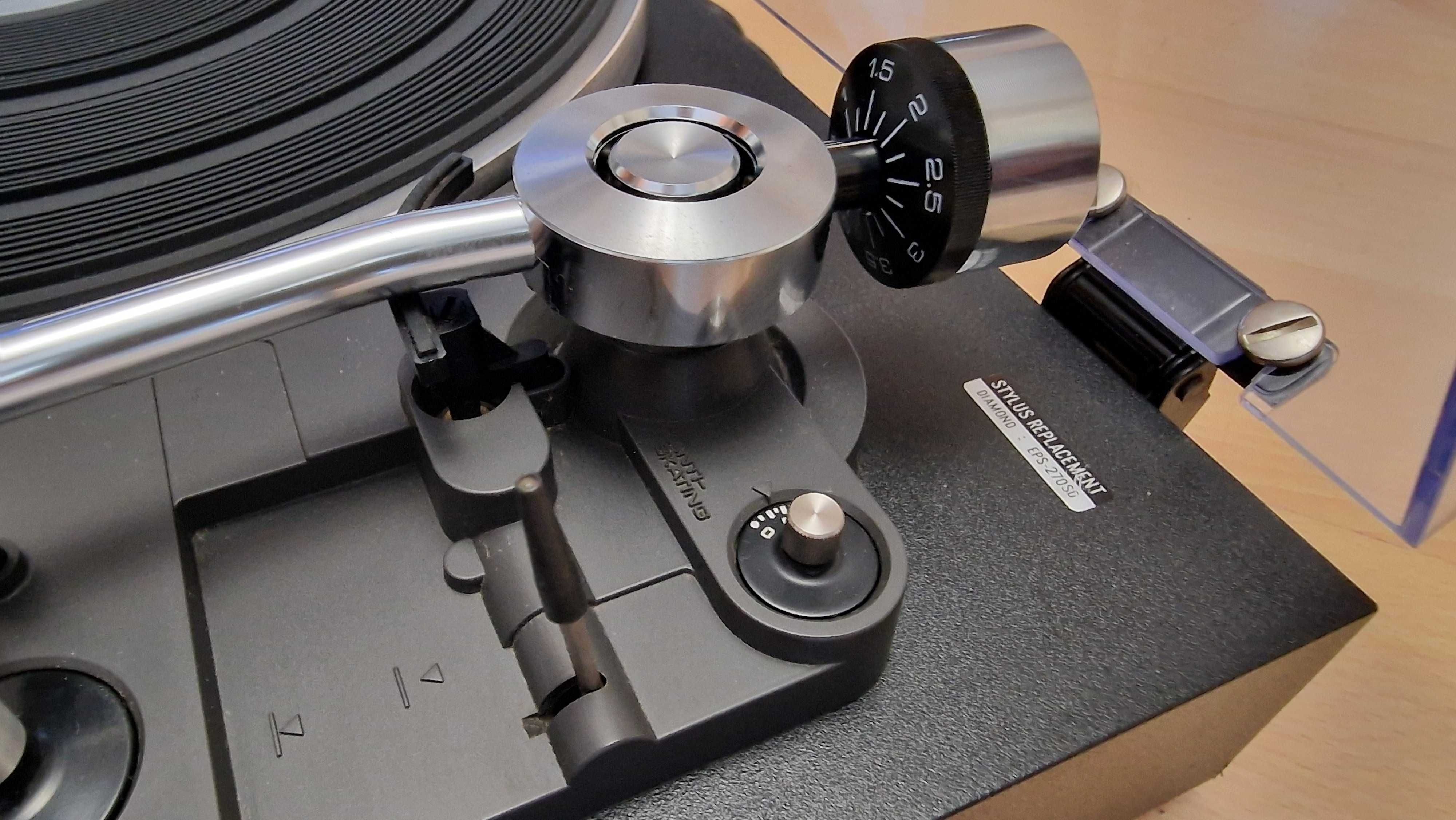 Technics / Panasonic SL-18 przyzwoity gramofon