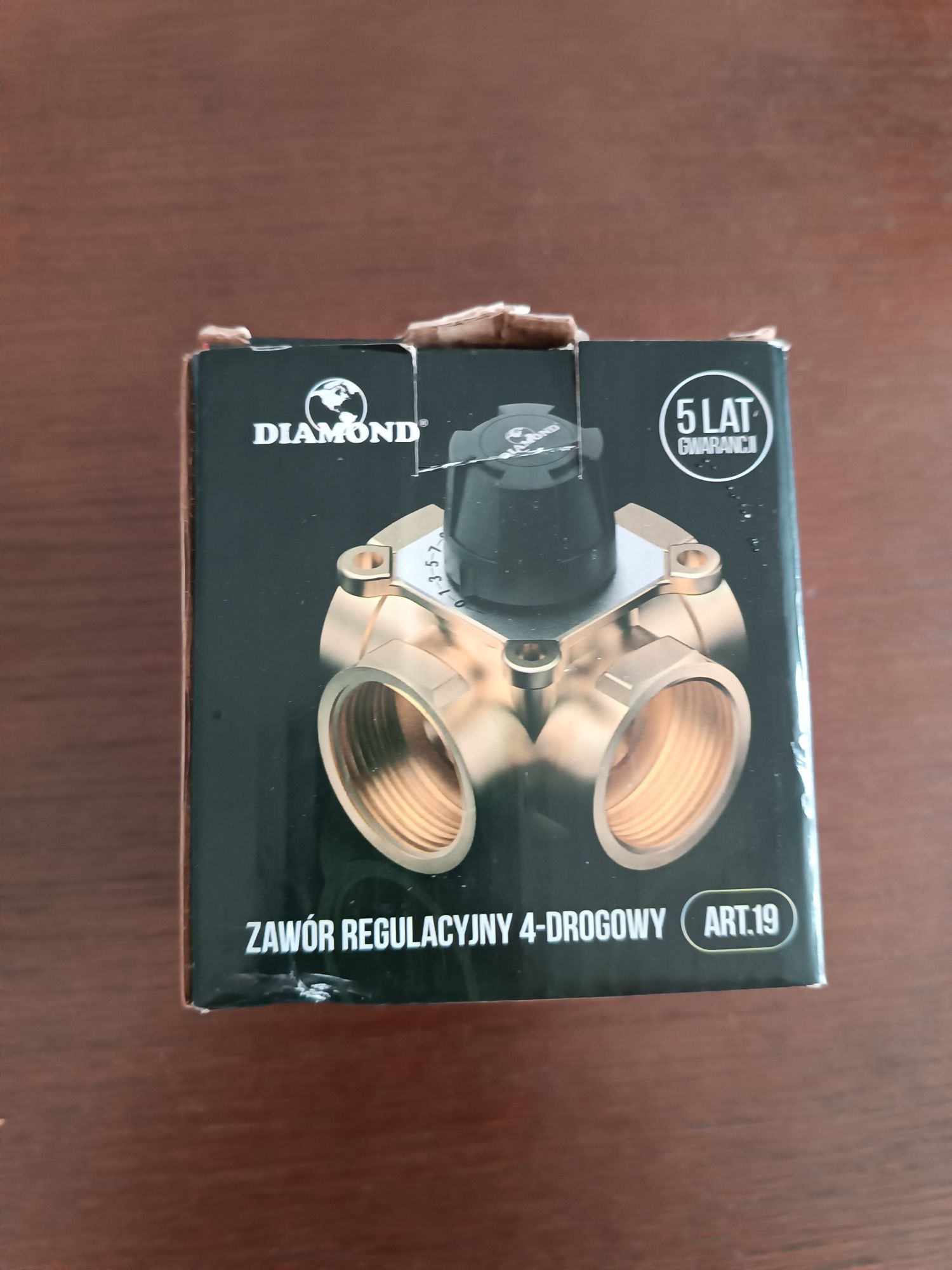Zawór regulacyjny 4 drogowy