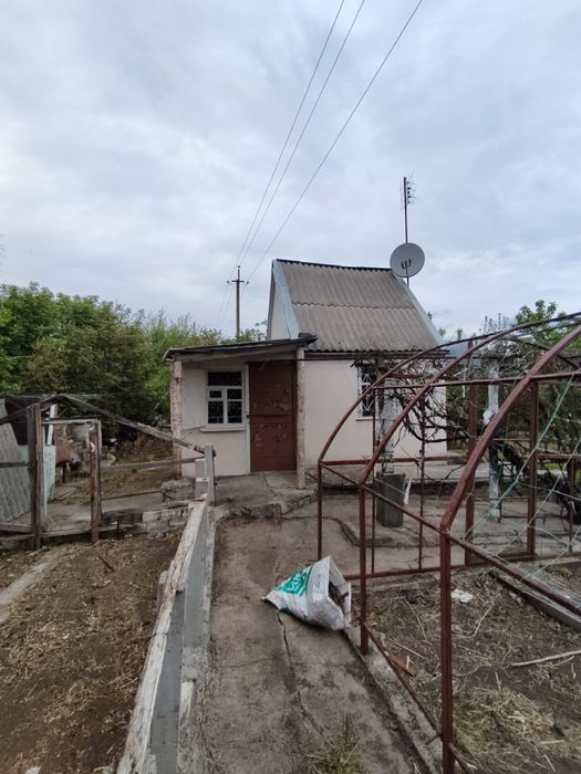 Продам дачу біля Чиколовки