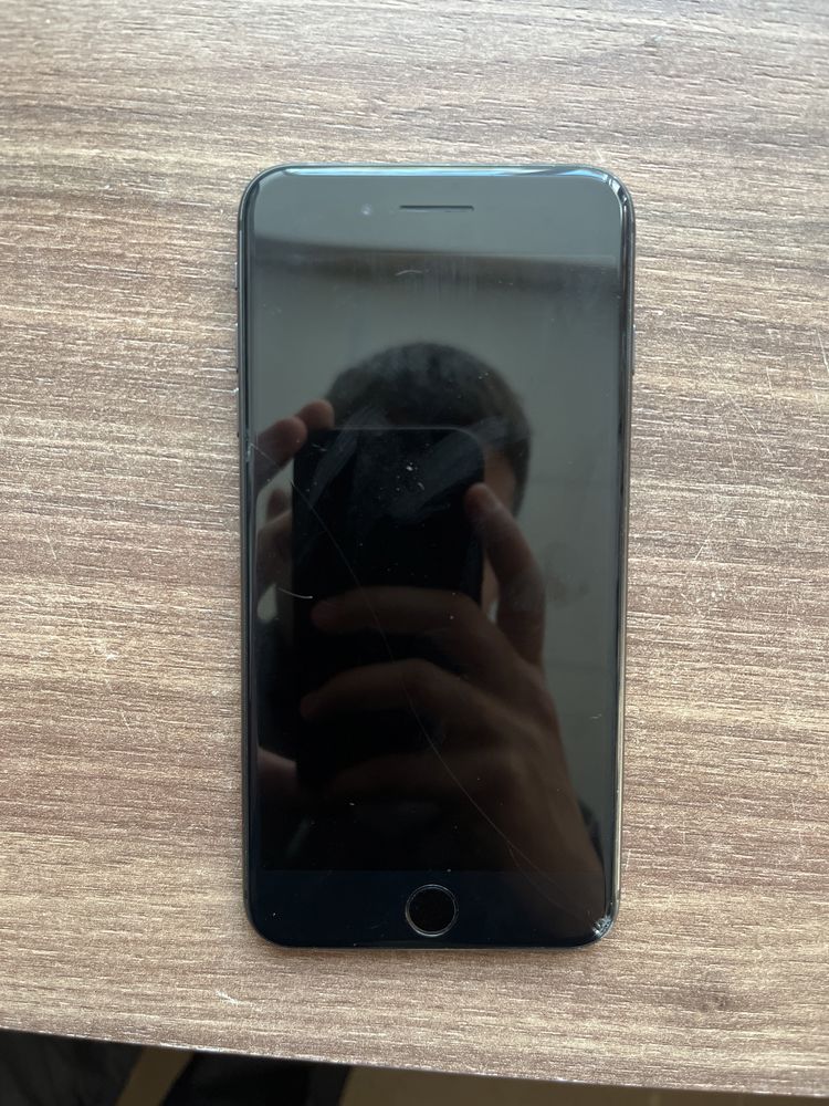 iPhone 8+ цена договарнач