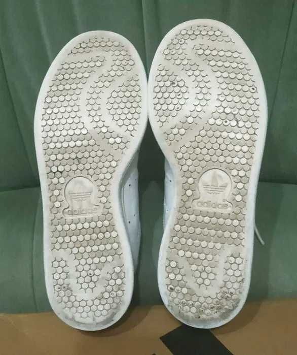 Кроссовки Adidas. Stan Smith shoes white. р.36 (по стельке 23 см)