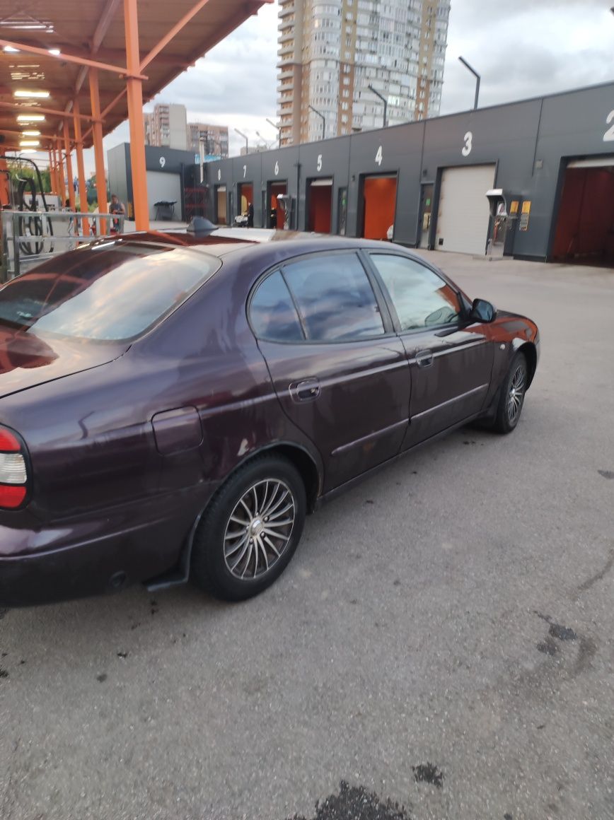 Продам Daewoo leganza