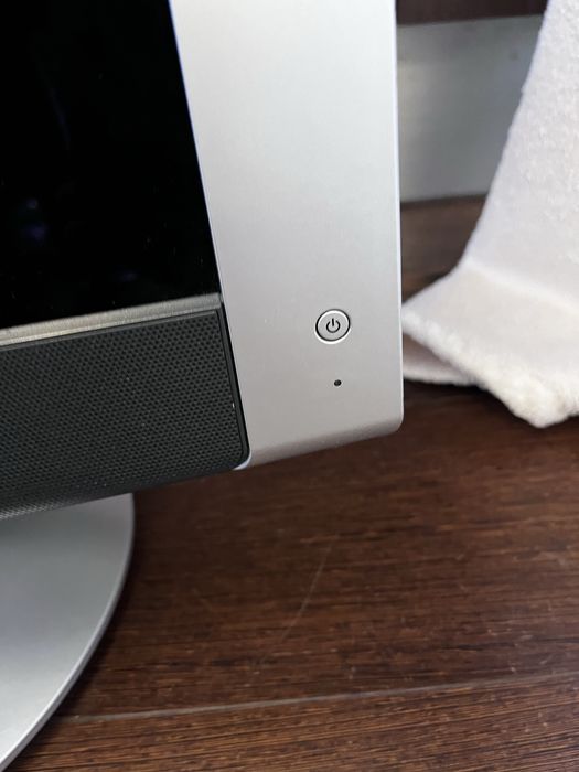 Monitor Sony 19" SDM-HX95