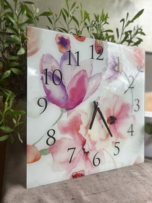 Настінний годинник,настенные часы