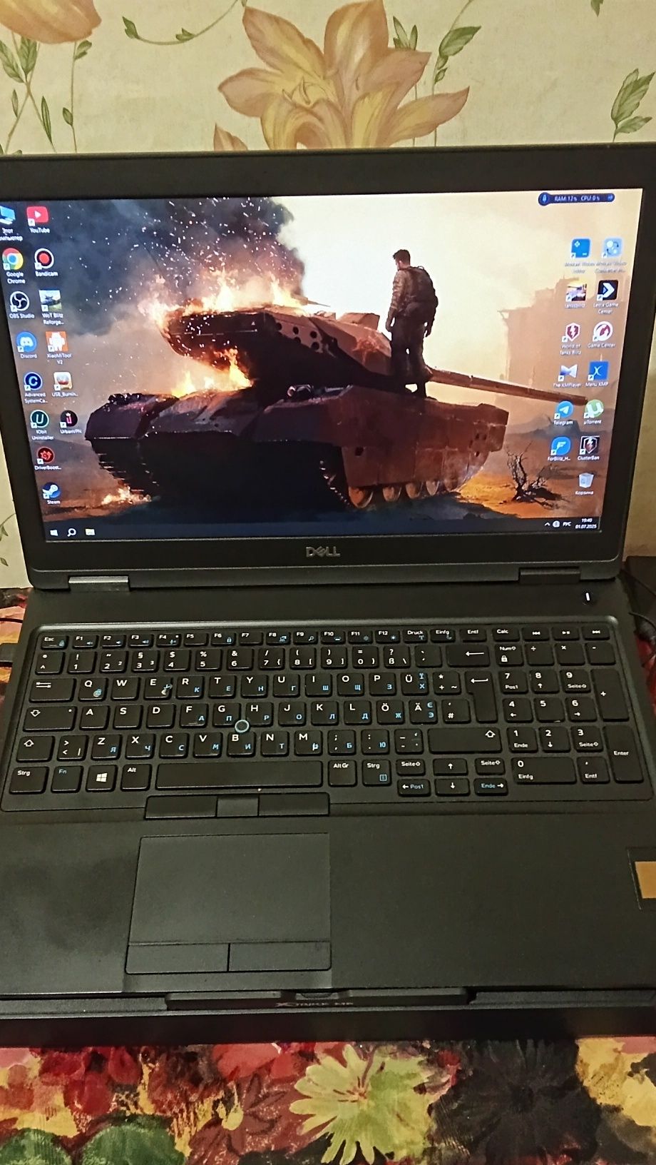 Игровой (DELL) Latitude 5590