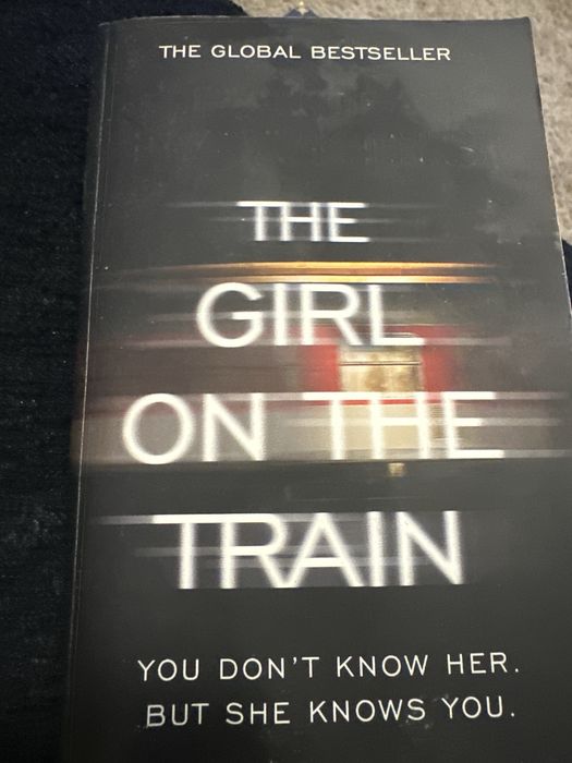 Livro the girl on the train