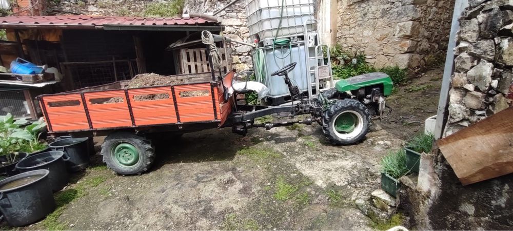 Motocultivador com Reboque