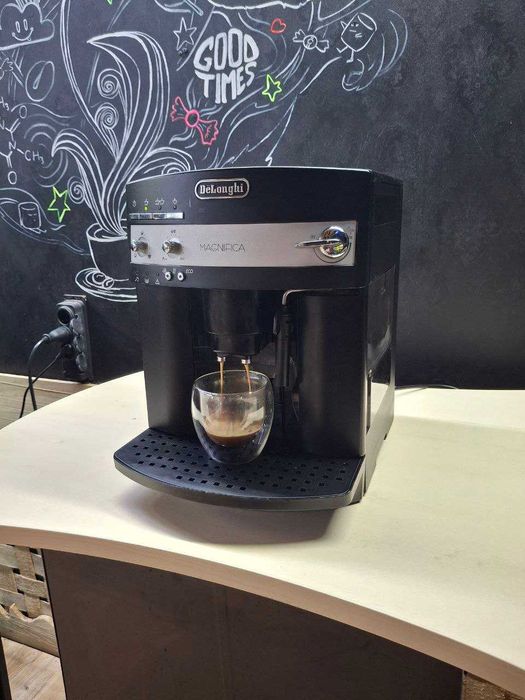 Кавоварка Delonghi Magnifica ESM 3200 з гарантією