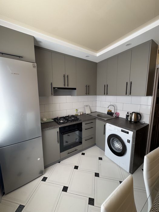 Продам 2х.ком. Каменское левый берег 2 мик.