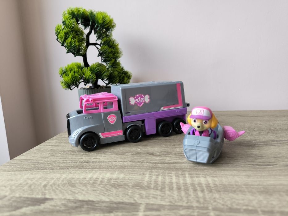 Щенячий патруль далекобійники рятувальна вантажівка