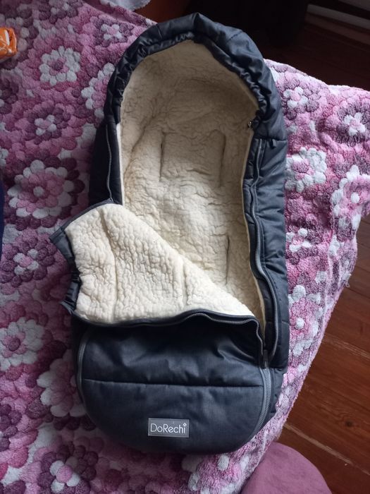 Продам зимові дитячі речі