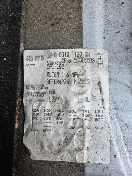 Seat Altea  Maska zderzak Lampy Drzwi  L57Y