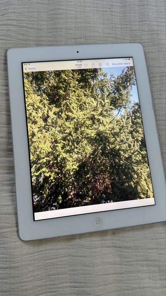 iPad model MD513FD/A model A1458 .
