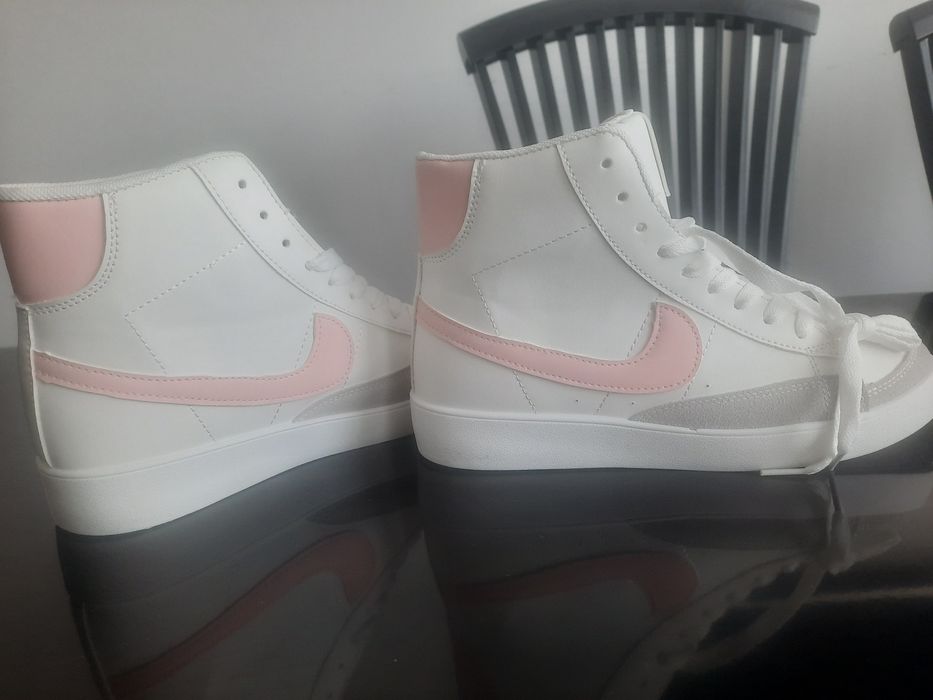 Nowe buty za kostkę rozm. 38