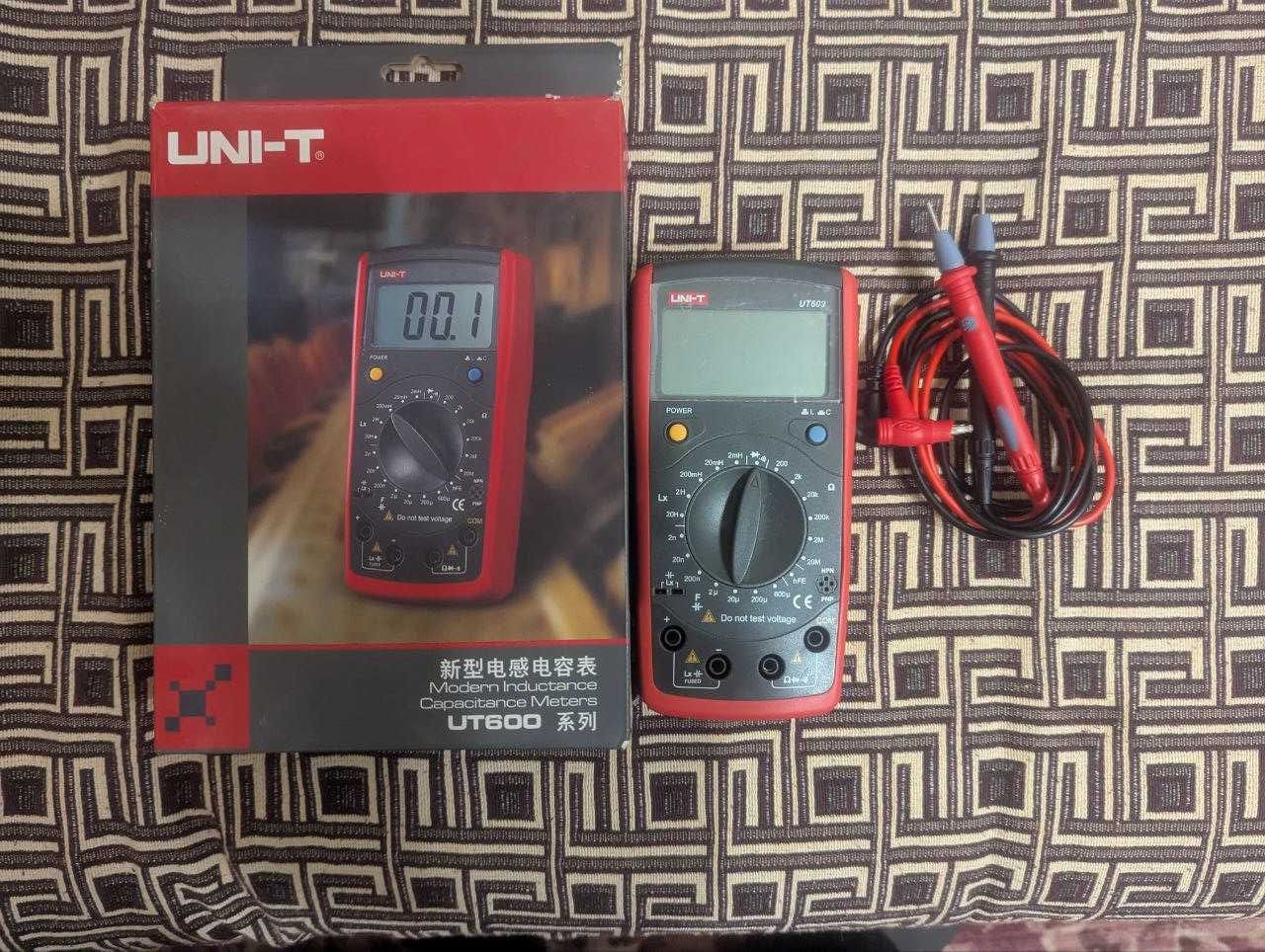 Вимірювач ємності та індуктивності UNI-T UT603