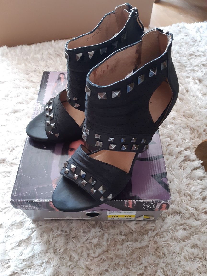Buty na obcasie ze skóry szpilki r 38 Cindy Crawford collection by 5th