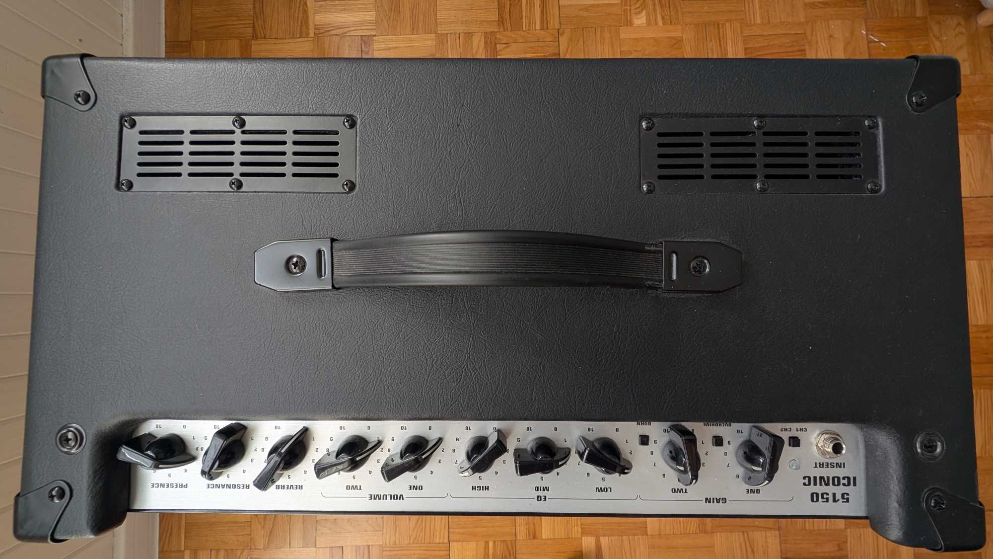 Evh 5150 Iconic 15W 1X10 Combo BK