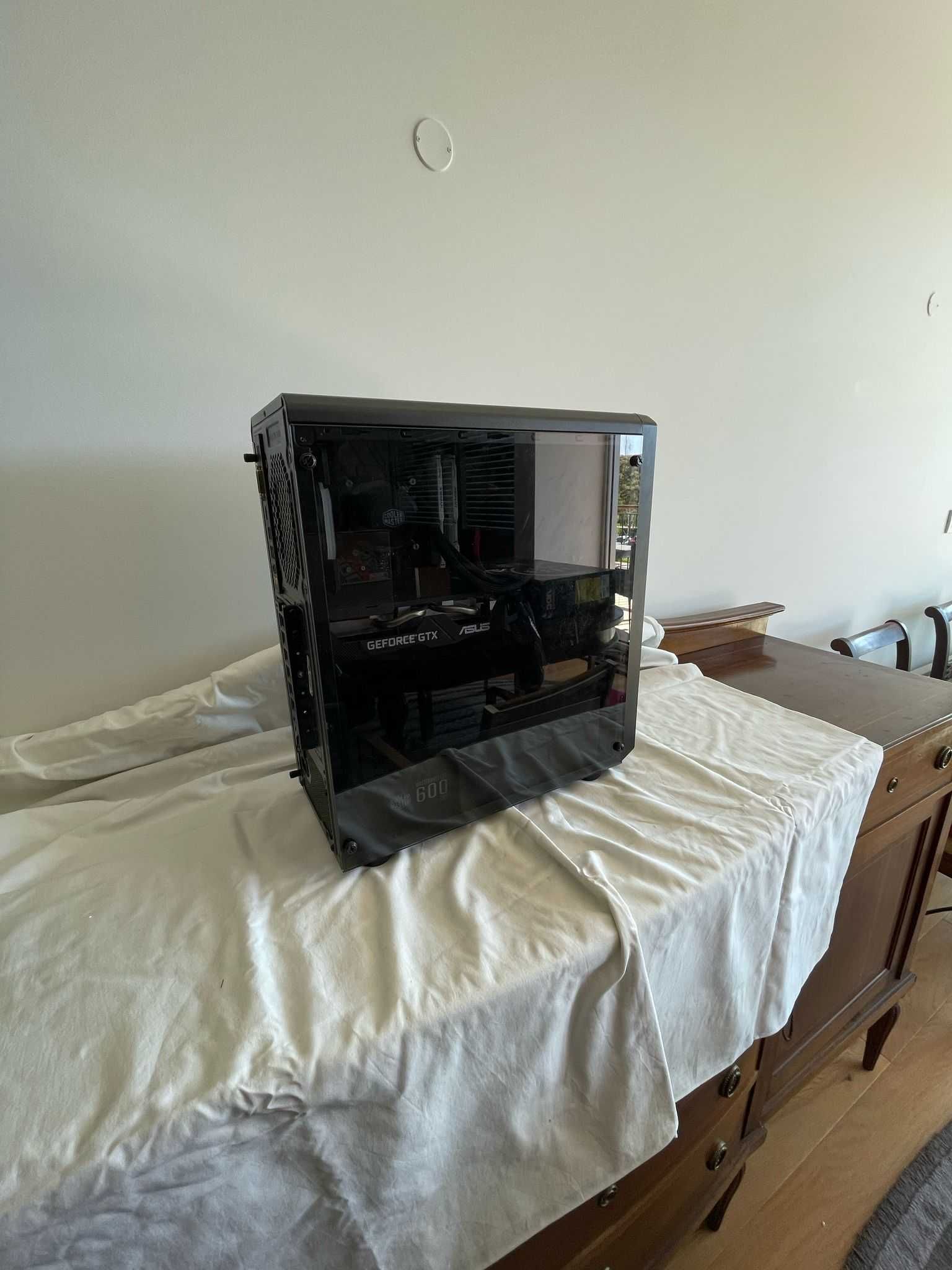 Computador Gaming i5 9600/SSD480GB/16GB/GTX1660 Ti OC  (Usado)