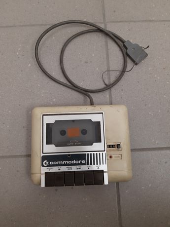 Magnetofon Commodore 64 Prl