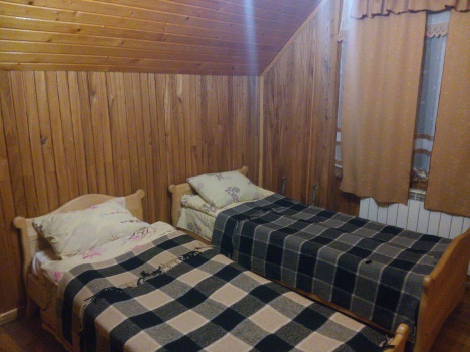 Дом у Ясіня. 5 кімнат.