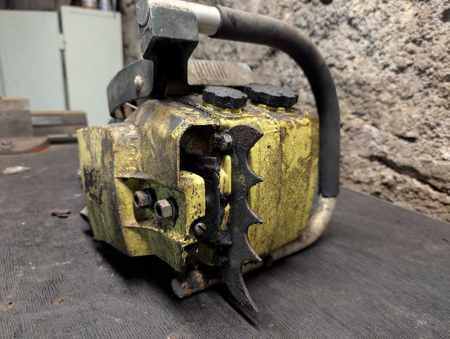 Motoserra Pioneer P41H - usada