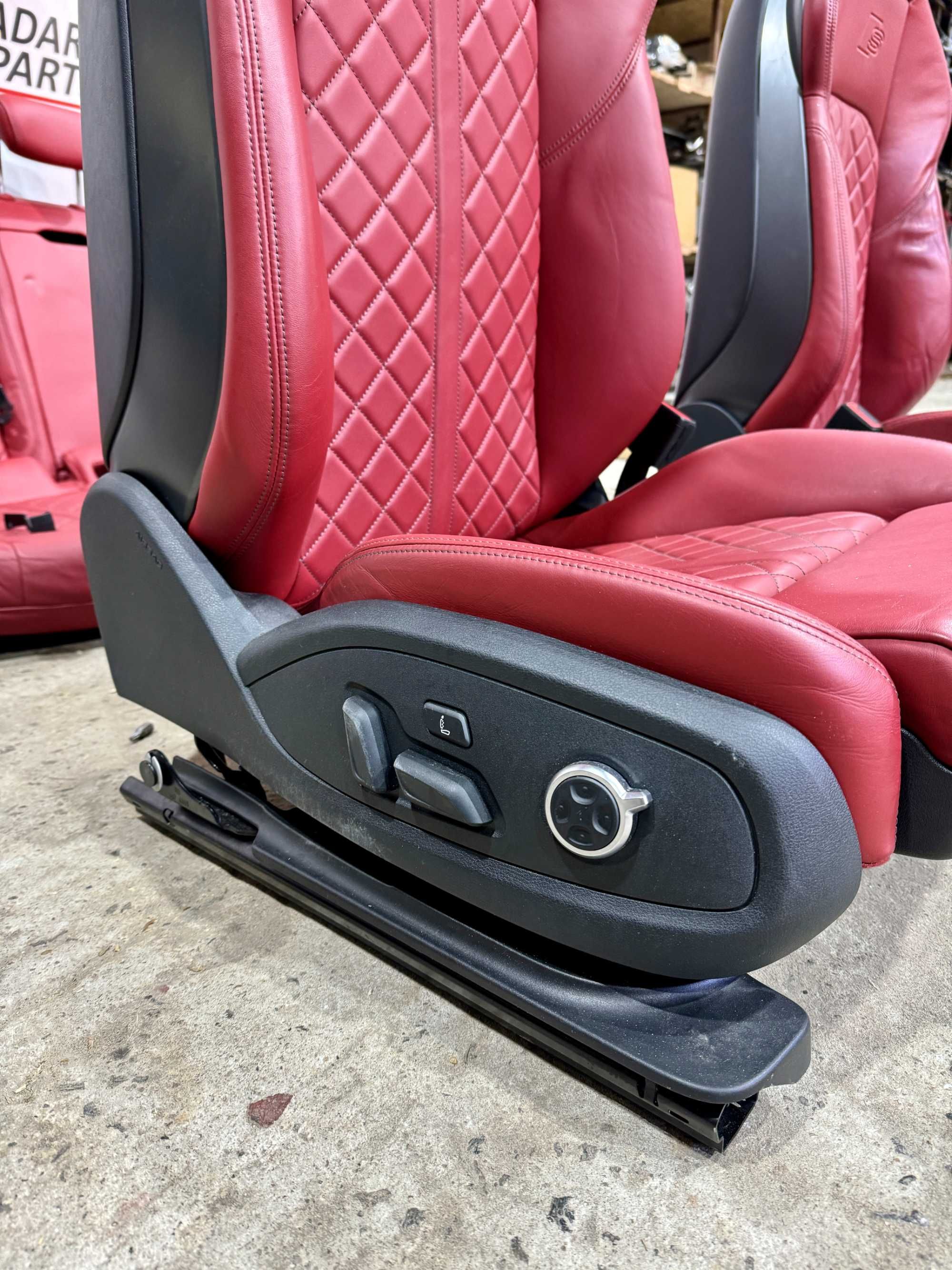 Комплект сидений Audi S4 A4 B9 2018(АКЦИЯ)