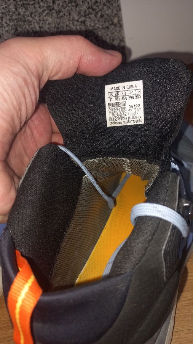 Кросівки Adidas Terrex p-45