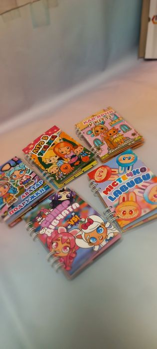 Міні альбомчики на липучках Лабубу,  Тока Бока