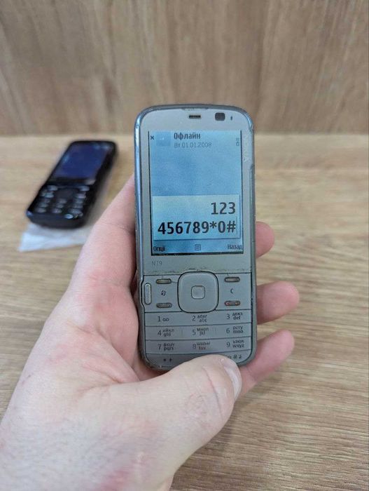 Nokia N82 Nokia N79 та корпуси до них
