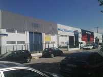 Armazém na Zona Industrial da Maia (frente para a Rua do Outeiro)