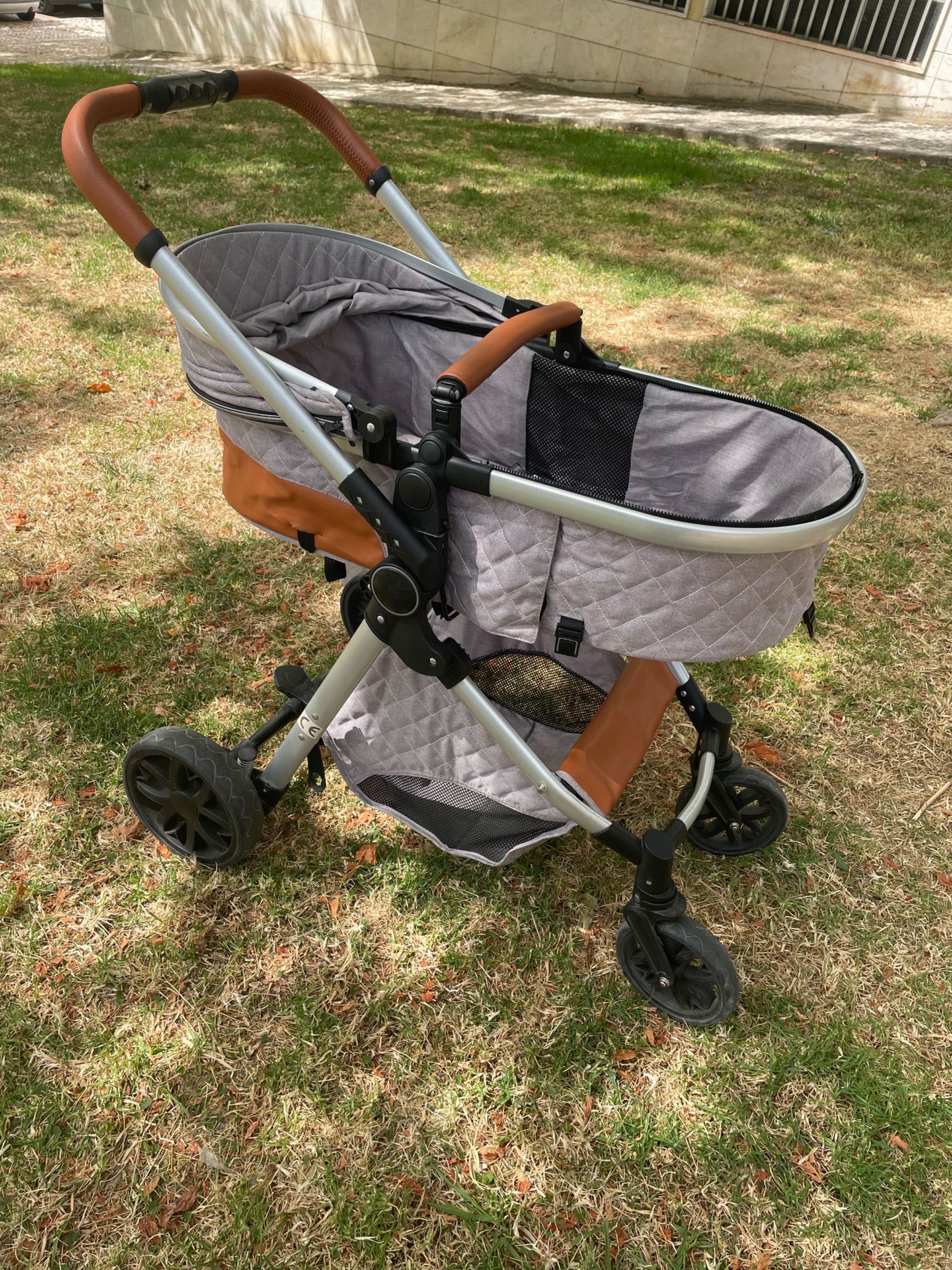 Carrinho de bebé Trio