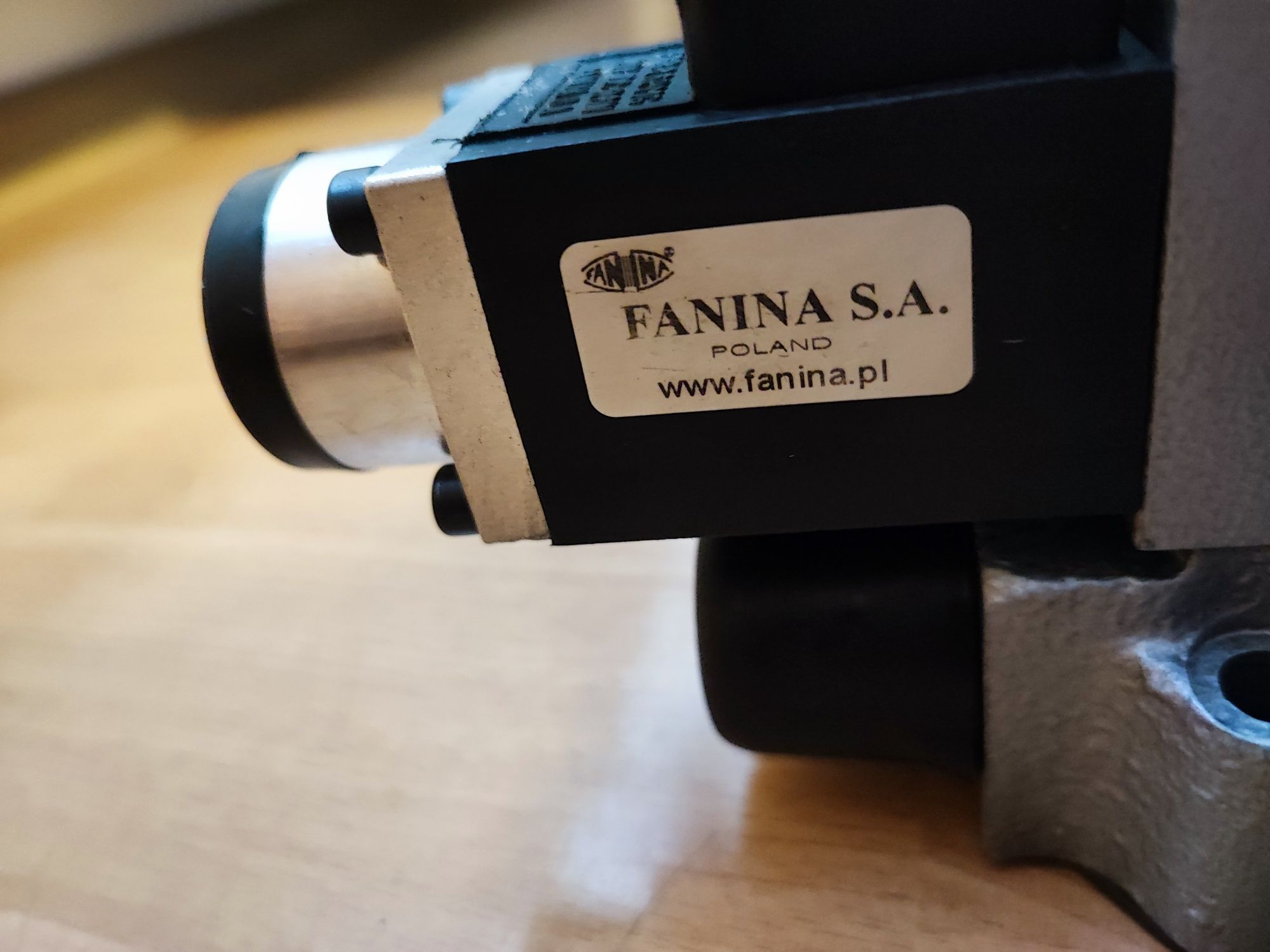 Elektrozawór Fanina DBWC10 Prasa hydrauliczna