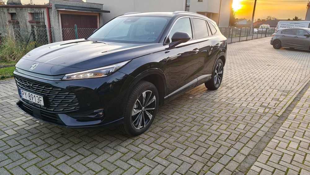 MG HS 2025r. Salon Polska Fv