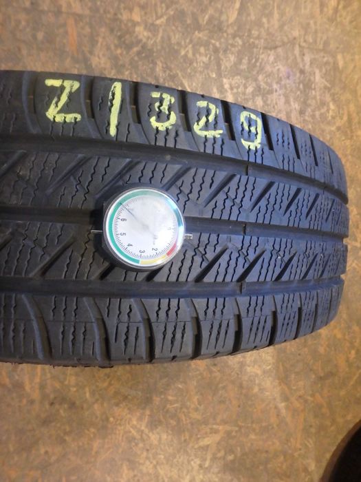 215/65r16C 215/65/16C Goodyear Vector 4Season Cargo Z/329