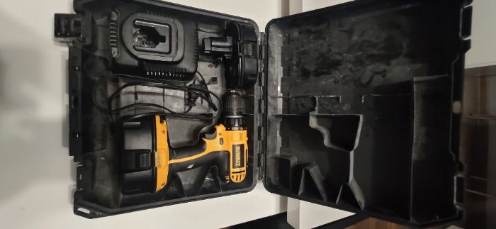 WWkrętarka DeWalt DC 720