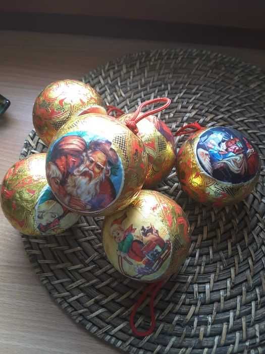 Stare bańki styropianowe na choinkę