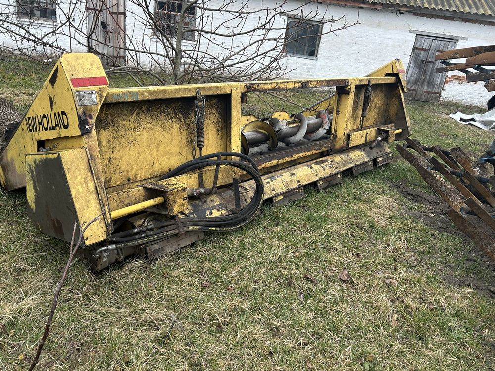 New Holland TR-88