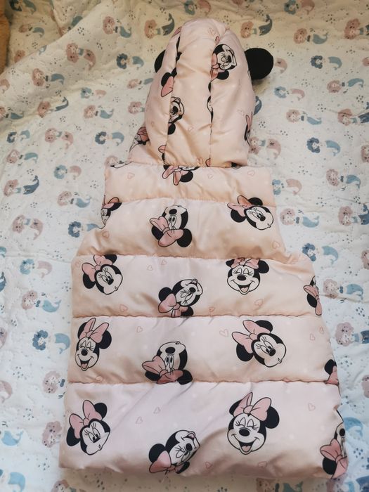 Gruby bezrękawnik  ocieplany na jesień.