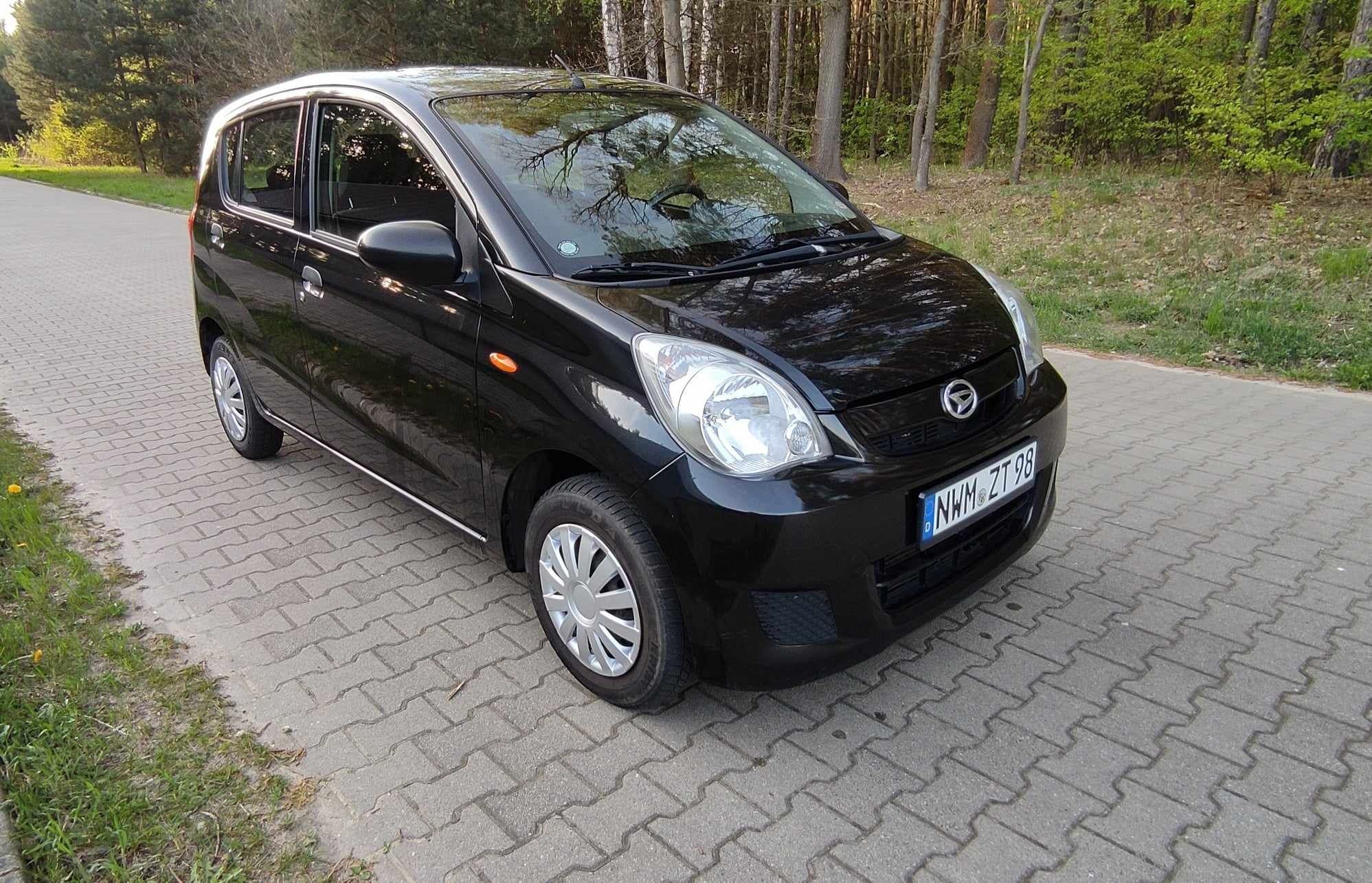 Daihatsu Cuore 2009 1.0 70KM KLIMA 5drzwi 130 tyś Bez rdzy!