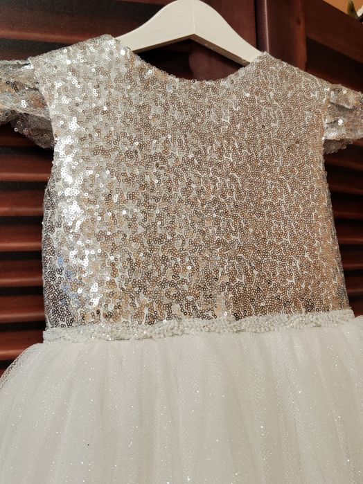 Блискуче срібне плаття 116-128 на новорічний ранок, платье на утренник