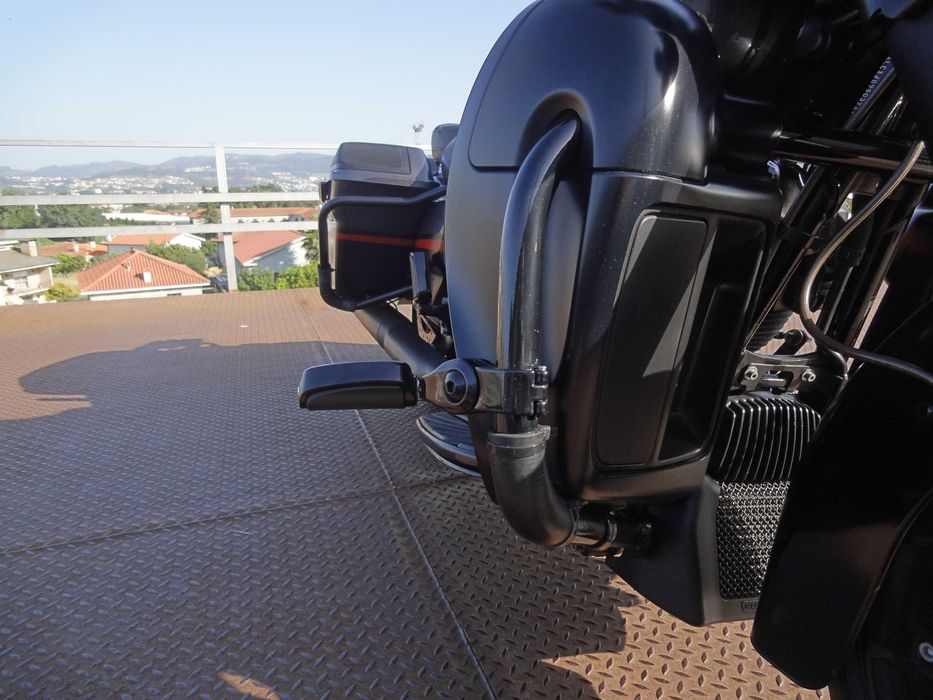 Harley Davidson Street Glide CVO 117 '' FLHXSE