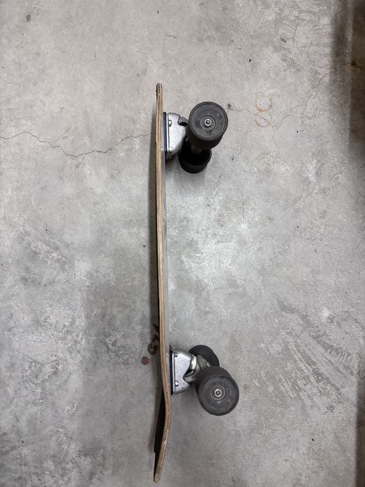 Carver surfskate