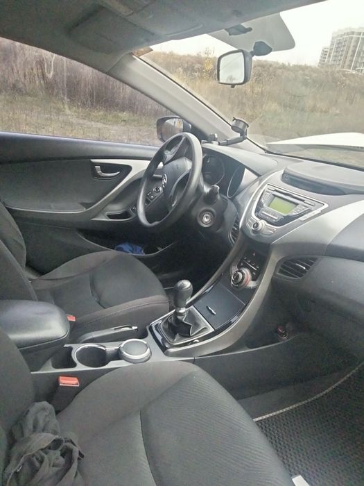 Продам авто Hyundai Elantra