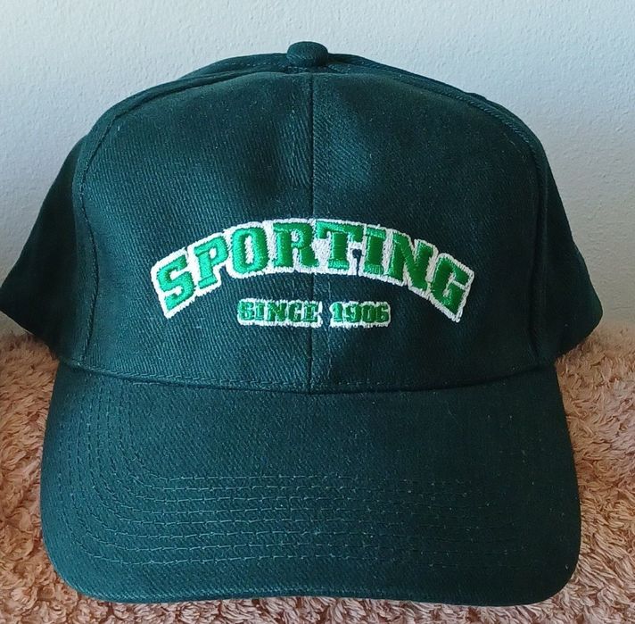 Sporting Bonés novos Cada 10