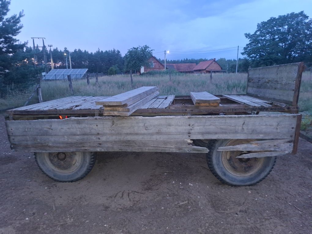 Sprzedam za całość 2600