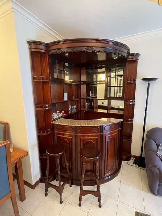 Bar de Sala em perfeitas condições